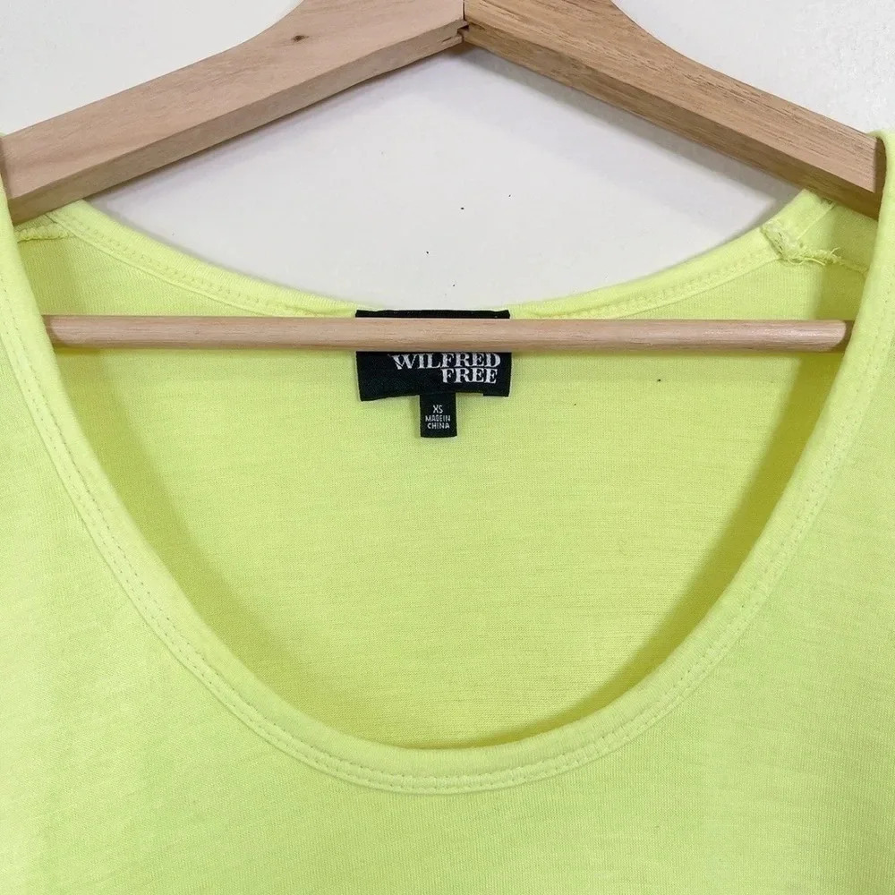 Aritzia Wilfred Free Neon Lime  Short Sleeve Top - Picture 6 of 10